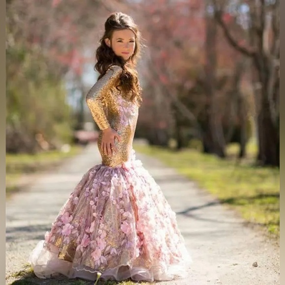 Other - NWT Girl’s Formal Dress 7 BS64